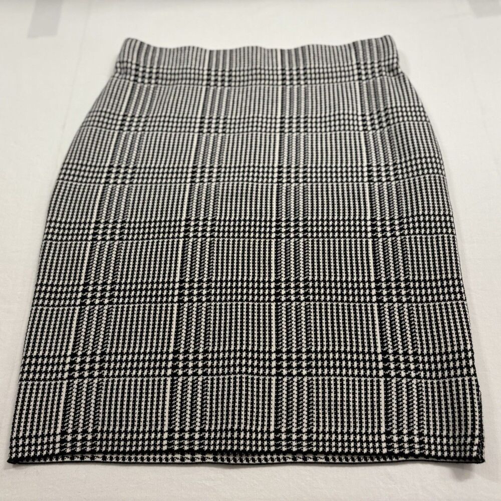 Chaps Women Large Black White Plaid Pencil Skirt Knit Pull On Career